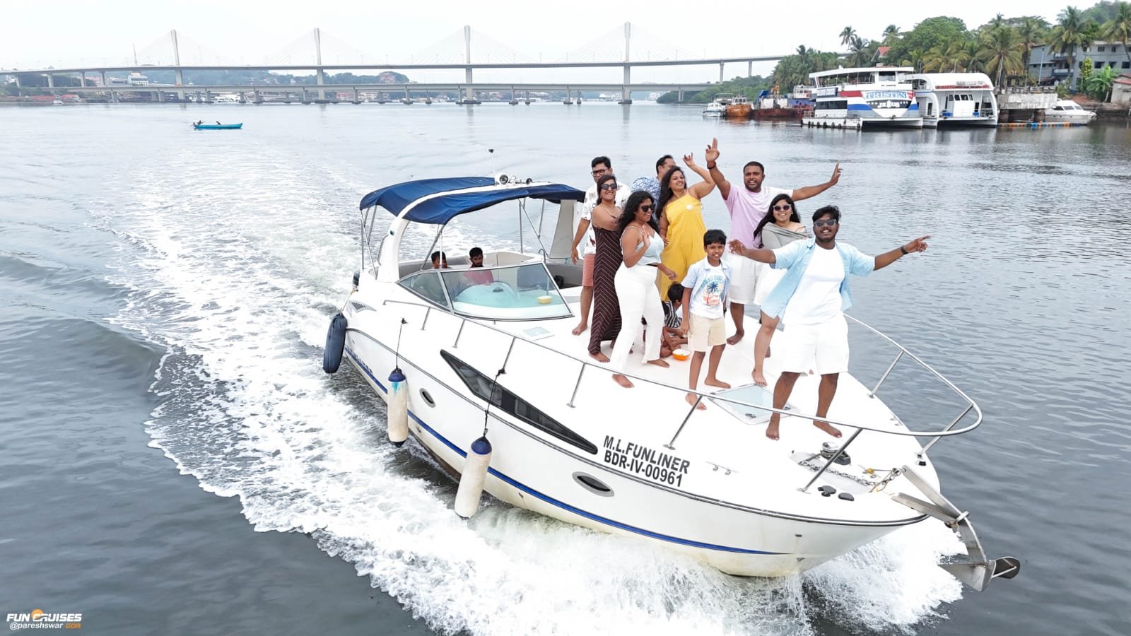 Fun Liner yacht in Goa for private hire