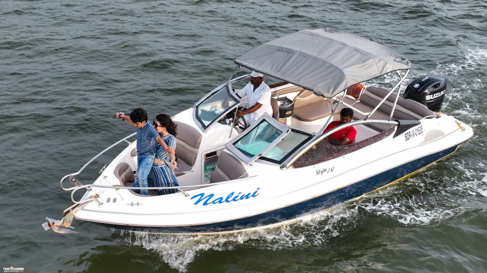 Wave Rider yacht — affordable private yacht hire in Goa