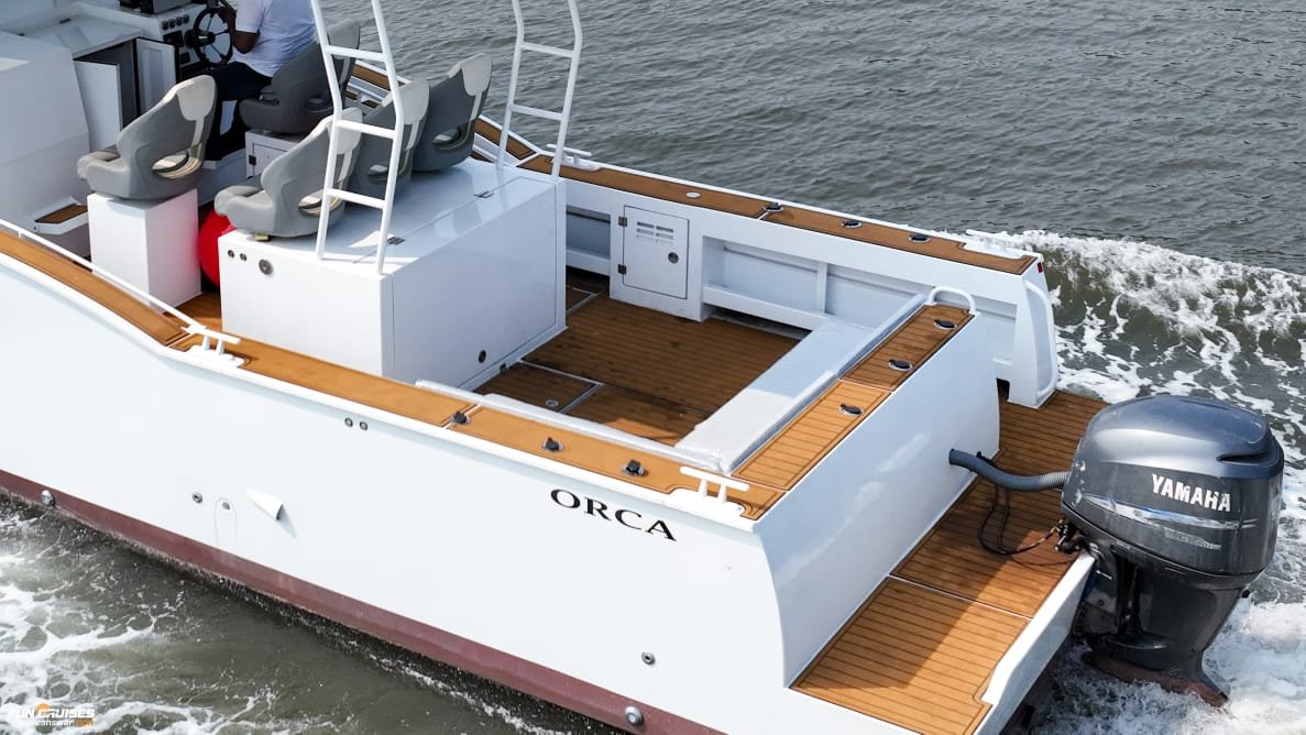 Orca yacht — group charter for up to 16 in Goa