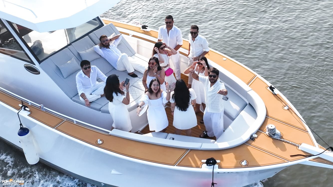 Orca yacht — group charter for up to 16 in Goa