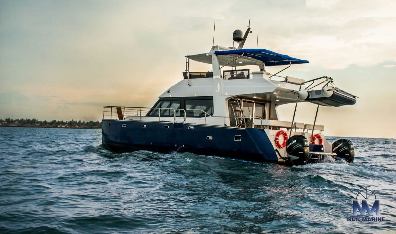 Shantam catamaran — big group cruise in Goa