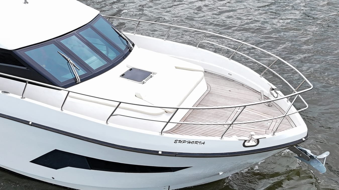 Sunset 42 premium luxury yacht in Goa