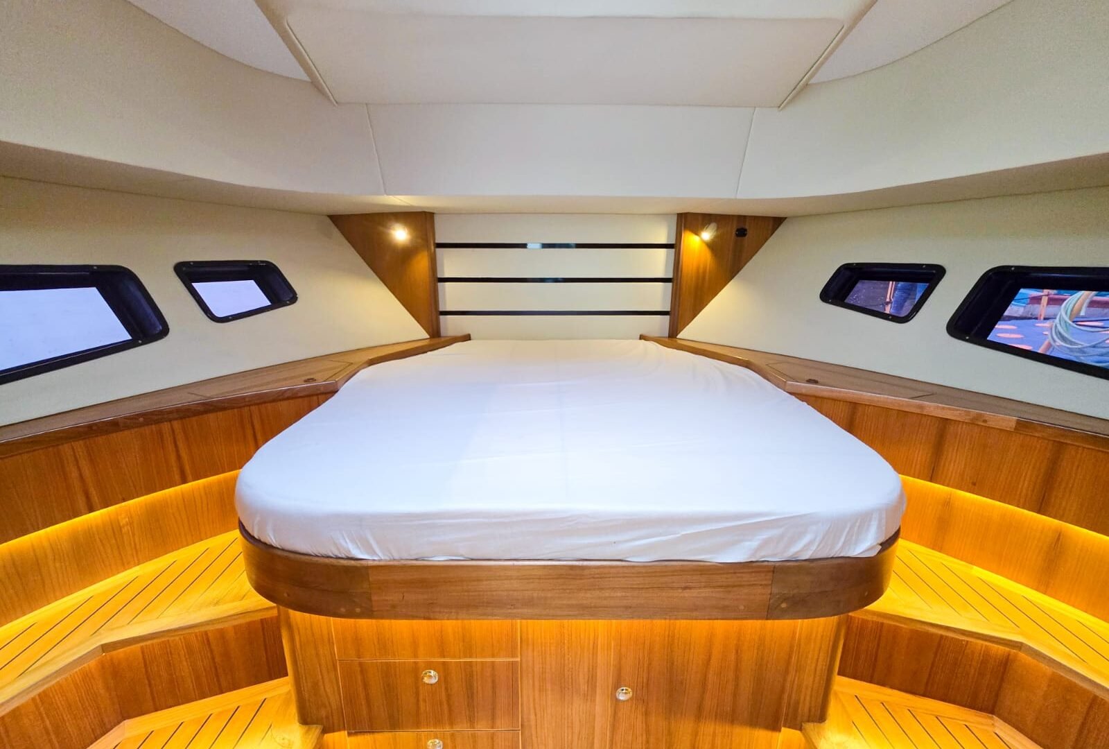 Sunset 42 premium luxury yacht in Goa
